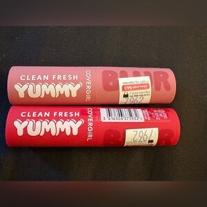 CoverGirl Clean Fresh Yummy Blur Lip Balm Set